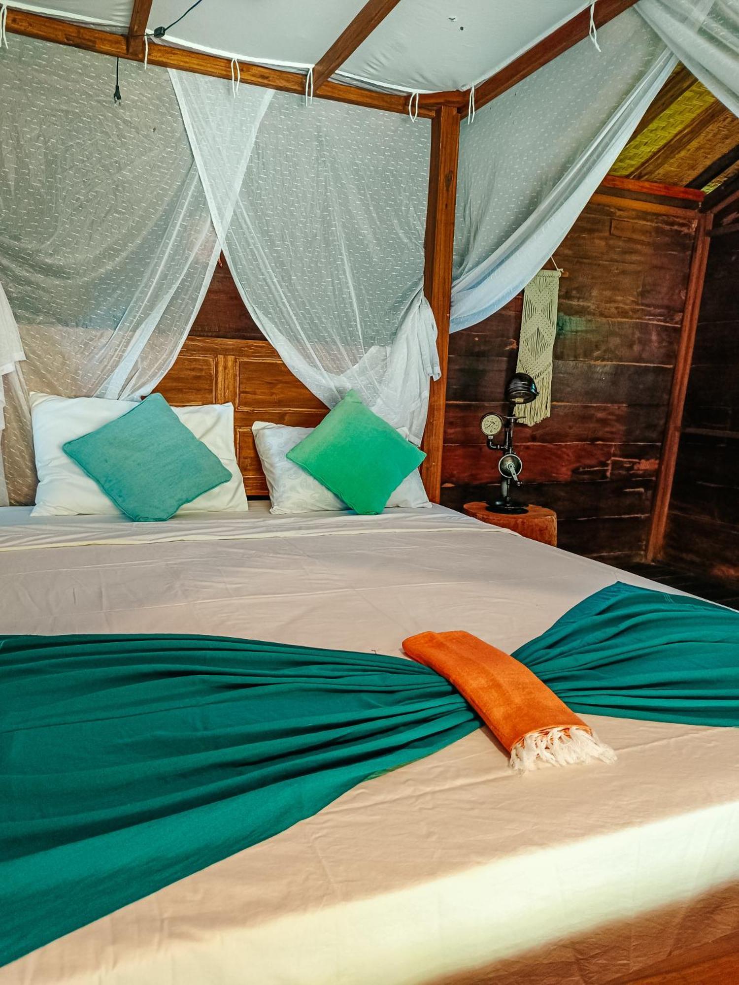 Alaya Ecolodge Pemuteran  Luaran gambar