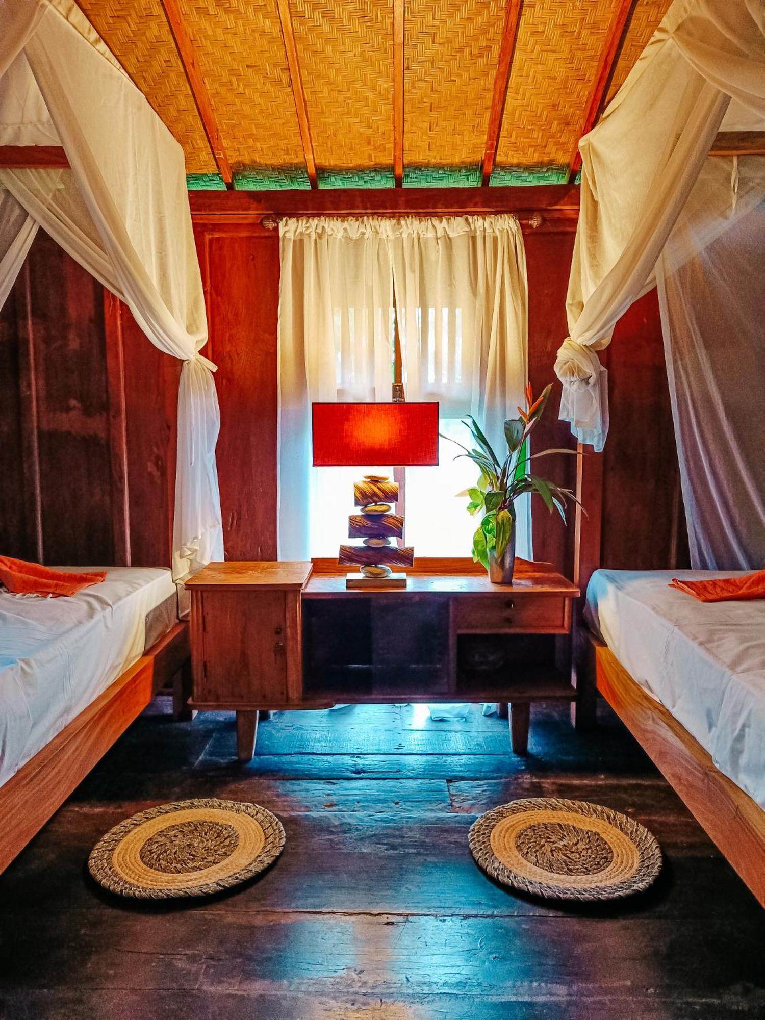 Alaya Ecolodge Pemuteran  Luaran gambar