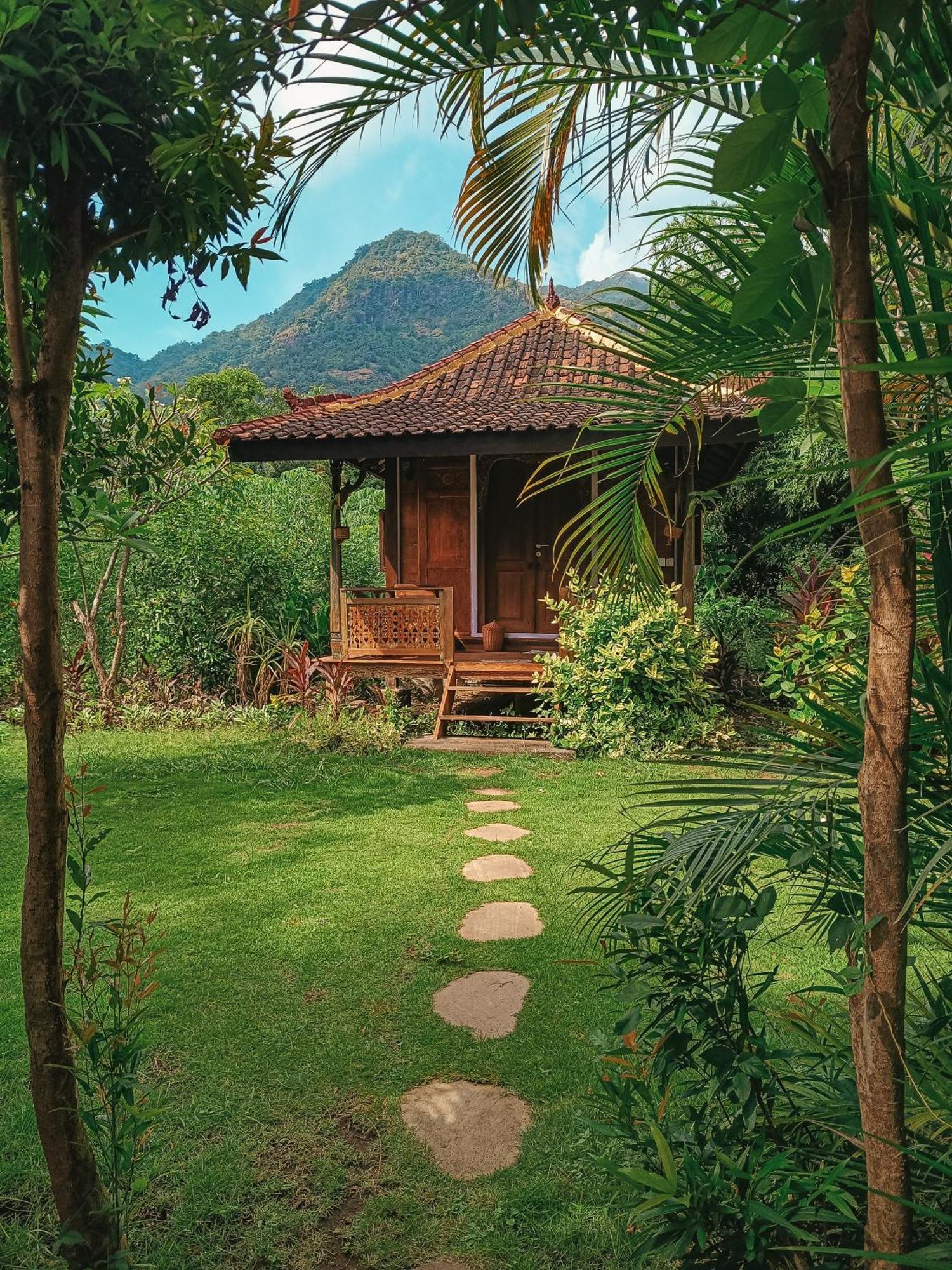 Alaya Ecolodge Pemuteran  Luaran gambar